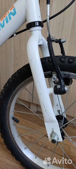 Велосипед r колëс 16