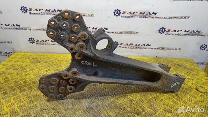 Кронштейн реактивной тяги левый Man Tga Tgs Tgx