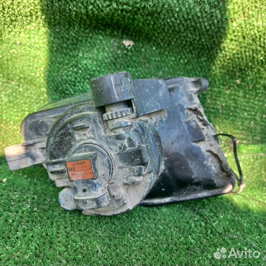 Фара противотуманная bmw f 10