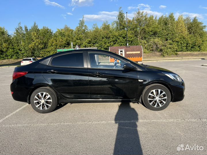 Hyundai Solaris 1.4 AT, 2014, 158 400 км