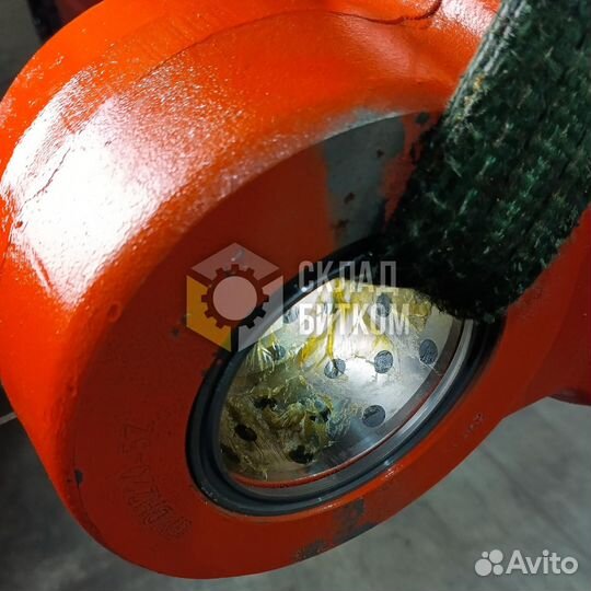 Гидроцилиндр рукояти Doosan S220N-V 2440-9236B