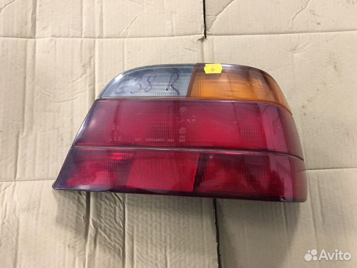 Фонарь задний правый BMW 7 E38 (4673)