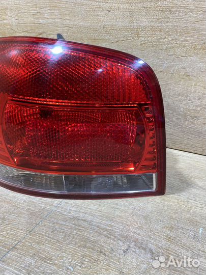 Фонарь левый Audi A3 8P Арт. 110476