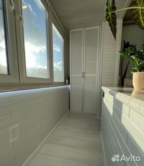 Отделка балконов и лоджий. Остекление балконов