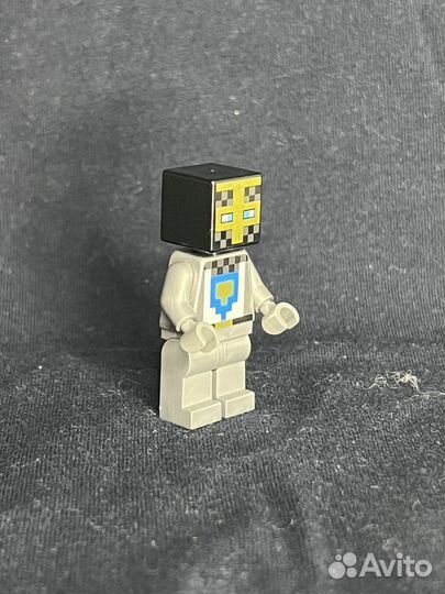 Lego 21159 Minecraft Аванпост разбойников