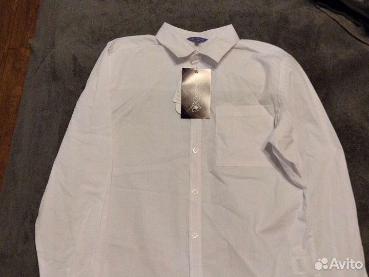Рубашка белая новая