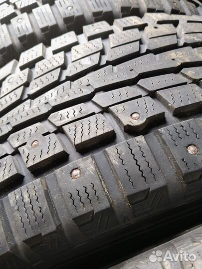 Dunlop SP Winter Ice 01 235/65 R17 108T