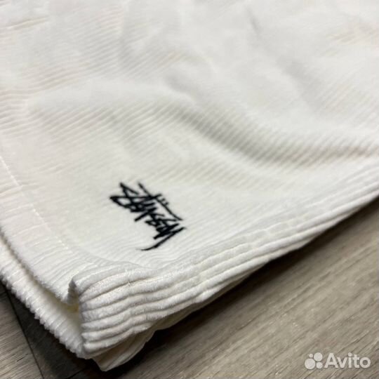 Вельветовые шорты Stussy