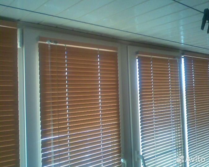 Жалюзи на окна серые бронзовые