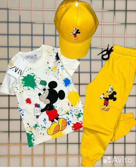 Костюм тройка Zara новый