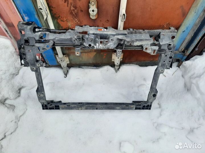 Передняя панель, телевизор Mazda CX-7 ER 2009