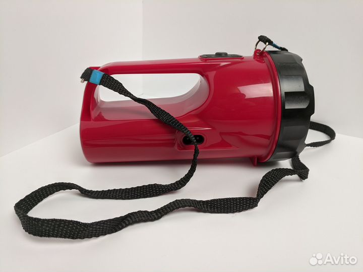 Светодиодный аккумуляторный фонарь-прожектор