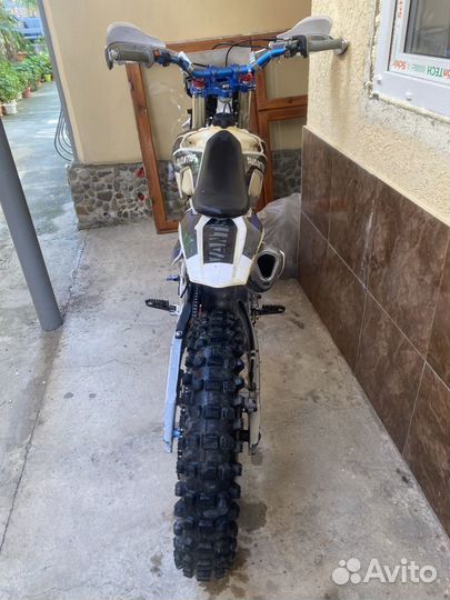 Мотоцикл авантис