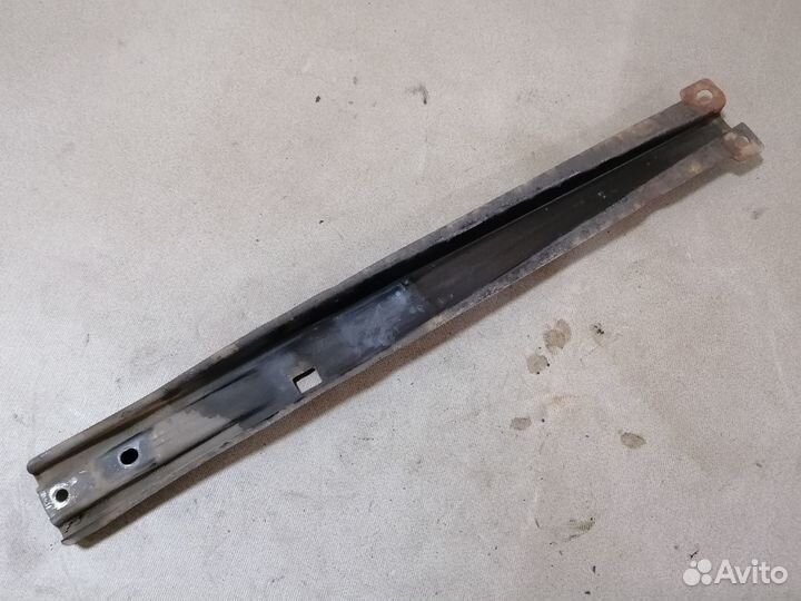 Кронштейн Opel Monterey A 1992-1998