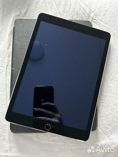 iPad Air 2 wifi + cellular