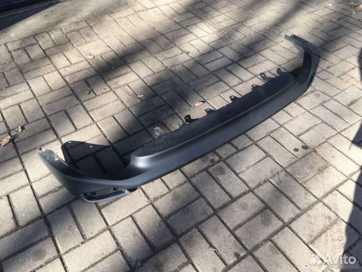 Накладка Юбка переднего бампера Toyota Camry V70