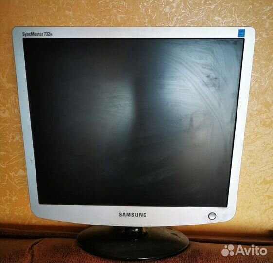 Монитор samsung