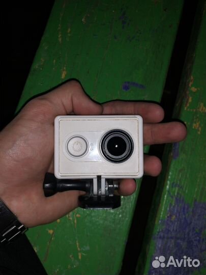 Экшн камера xiaomi yi