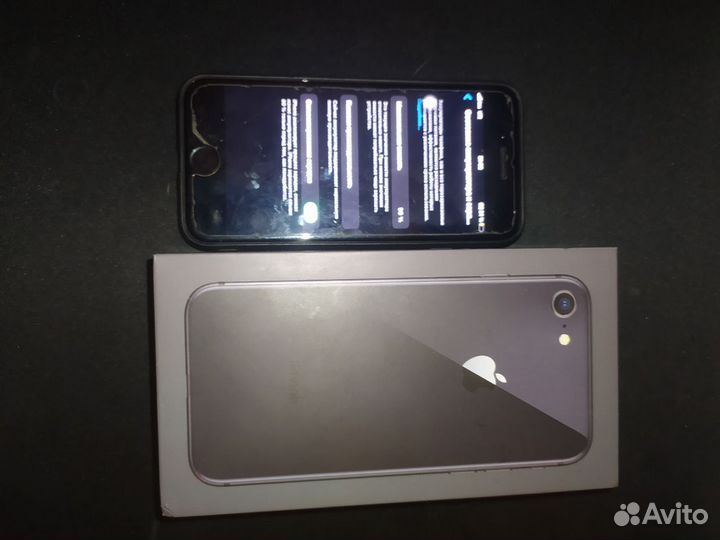 iPhone 8, 64 ГБ