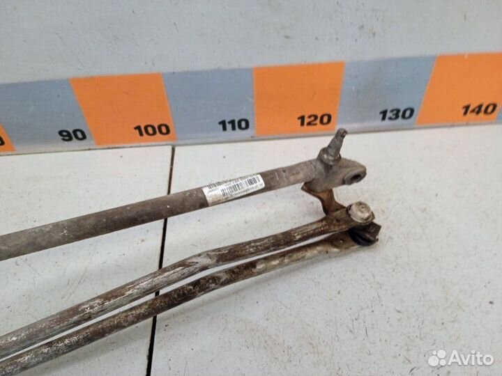 Трапеция стеклоочистителей LADA Priora 1.6 2009