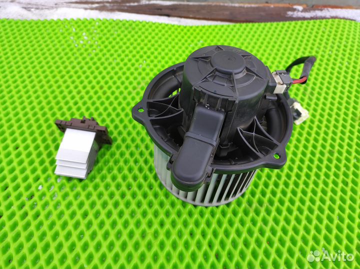 Мотор отопителя на для KIA ceed Киа Сид Сиид 07-12