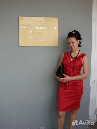 Администратор, менеджер по продажам, оператор 1С