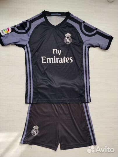 Вещи на мальчика 146 152