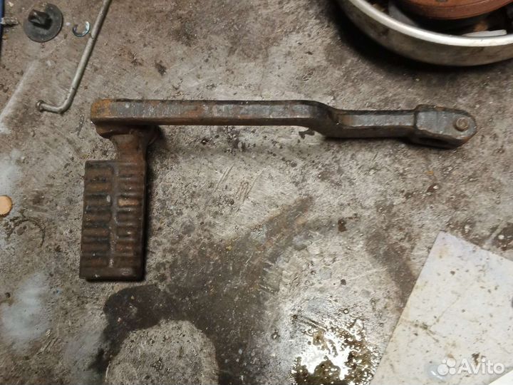 Кикстартер для скутера