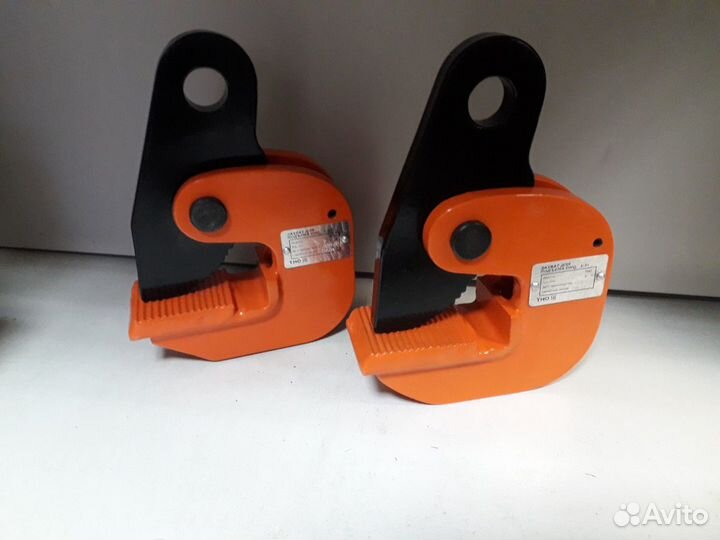 Захват горизонтальный 0.75т для листового металла