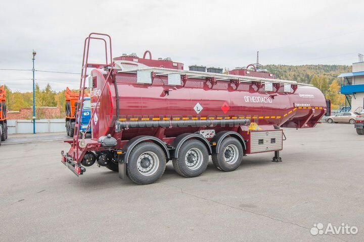 Полуприцеп бензовоз УралСпецТранс ППЦ 28-32-3Н УСТ 9465, 2024