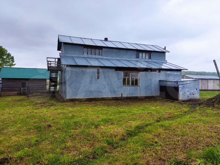 Дом 120 м² на участке 12 га