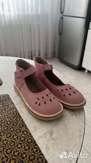 Босоножки для девочки