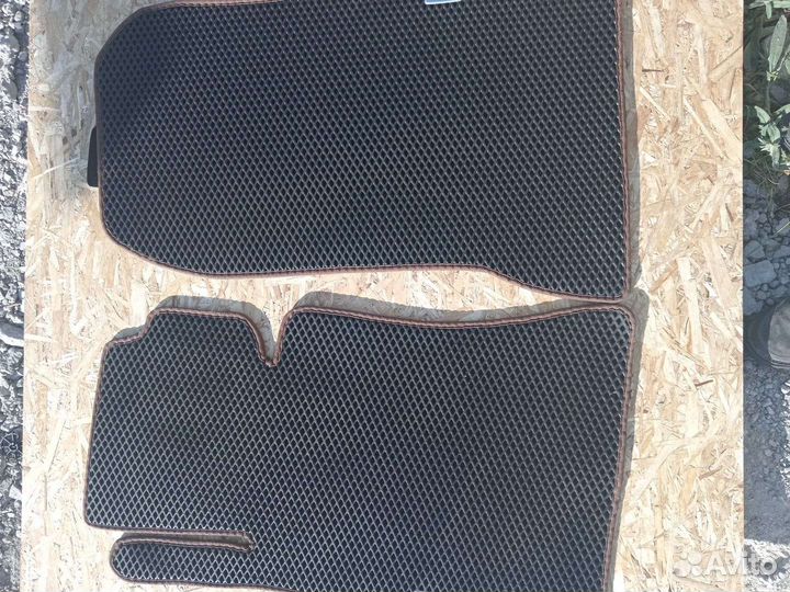 Автомобильные коврики