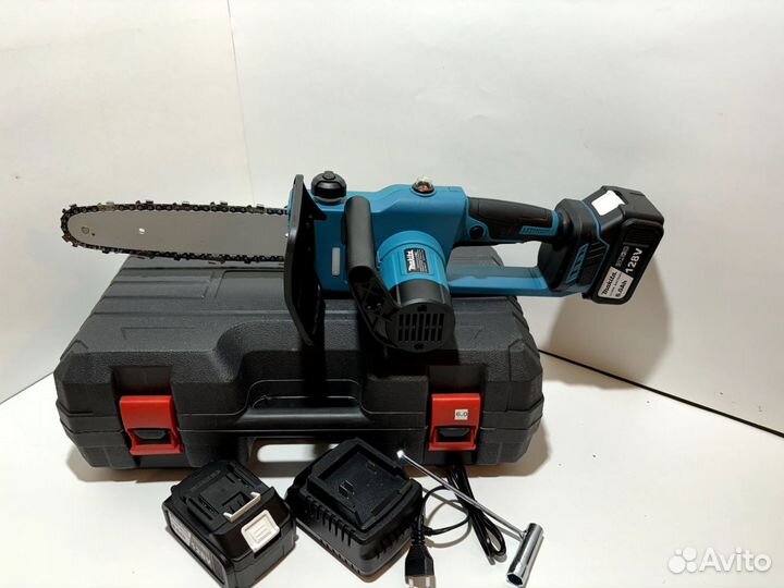 Цепная аккумуляторная пила Makita 10