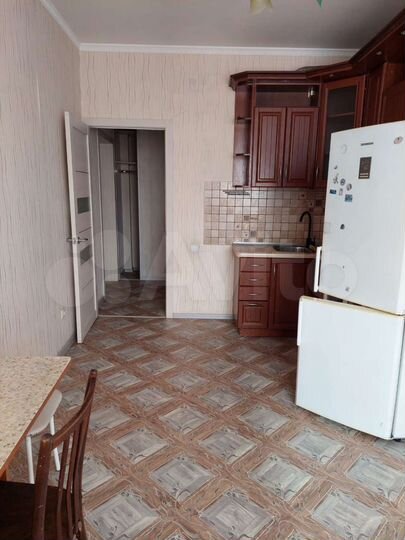 2-к. квартира, 53 м², 4/9 эт.