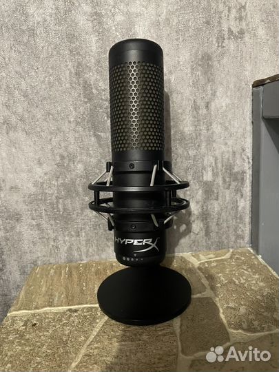 Микрофон Hyper x quadcast S