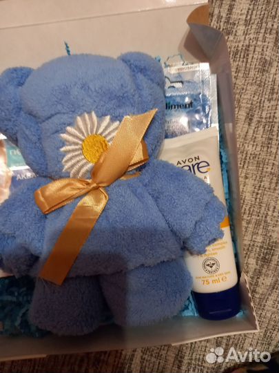 Подарочные наборы новые из косметики на праздники