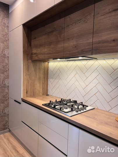 Кухня на заказ с островом