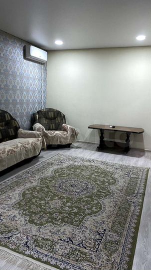 2-к. квартира, 62 м², 3/6 эт.