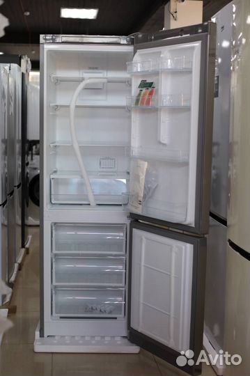 Холодильник Hotpoint-Ariston HTS 5180 MX серебрист