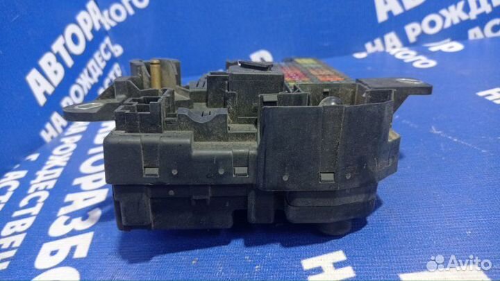 Блок предохранителей салона Bmw E60 седан N52B30