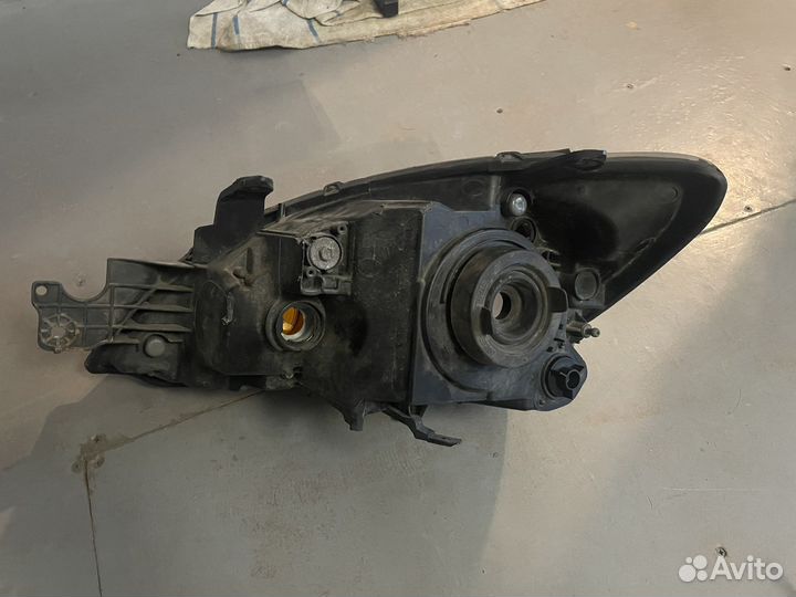 Фары на mitsubishi lancer 9