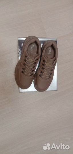 Кроссовки демисезонные с коробкой