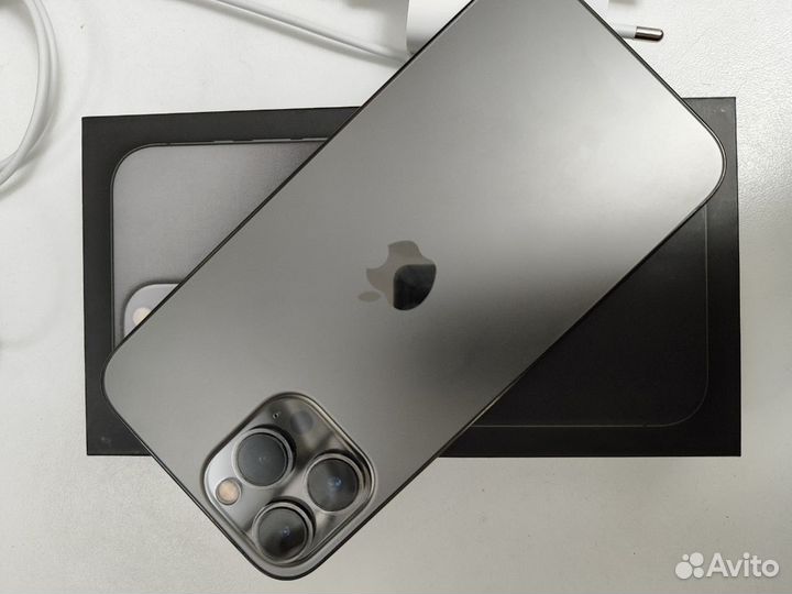 iPhone 13 Pro Max, 256 ГБ
