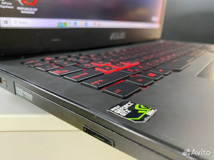 Asus ROG i7-4720HQ \ GTX 980M \ HDD+SSD