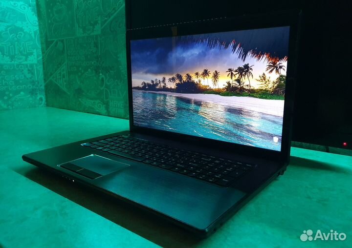 Lenovo (17.3/i5) g780