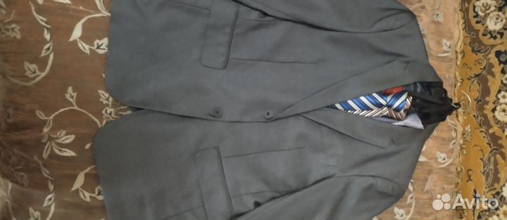 Пиджаки для мальчика 146, 152