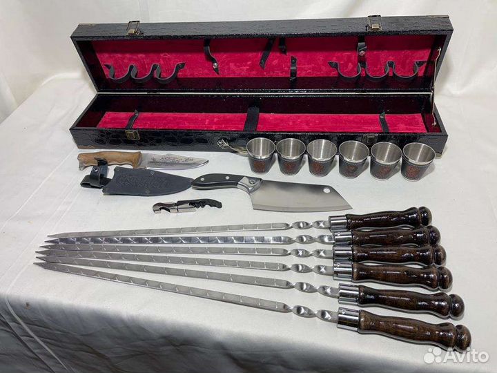 Набор шампуров подарочный