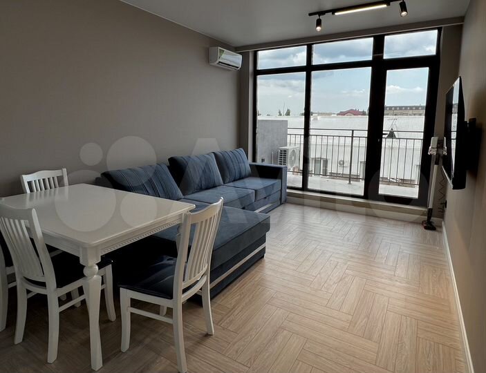 2-к. квартира, 55 м², 6/6 эт.