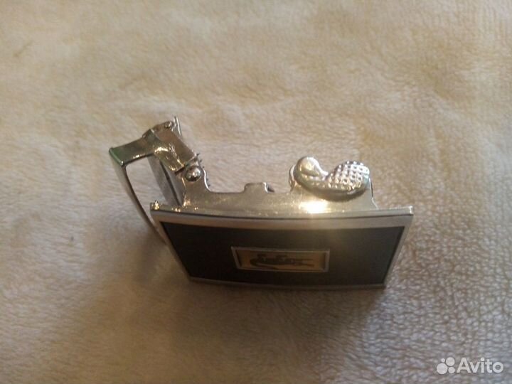 Пряжка на ремень